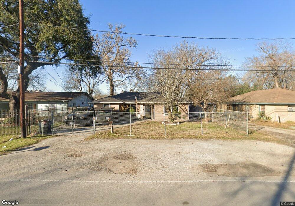 3511 Cedar Hill Ln, Houston, TX 77093 - photo 1