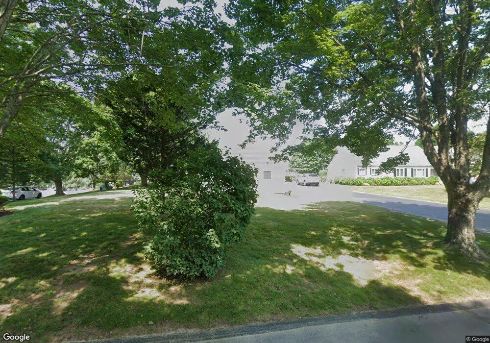 18 Northfield Ln, North Dartmouth, MA 02747 - photo 1