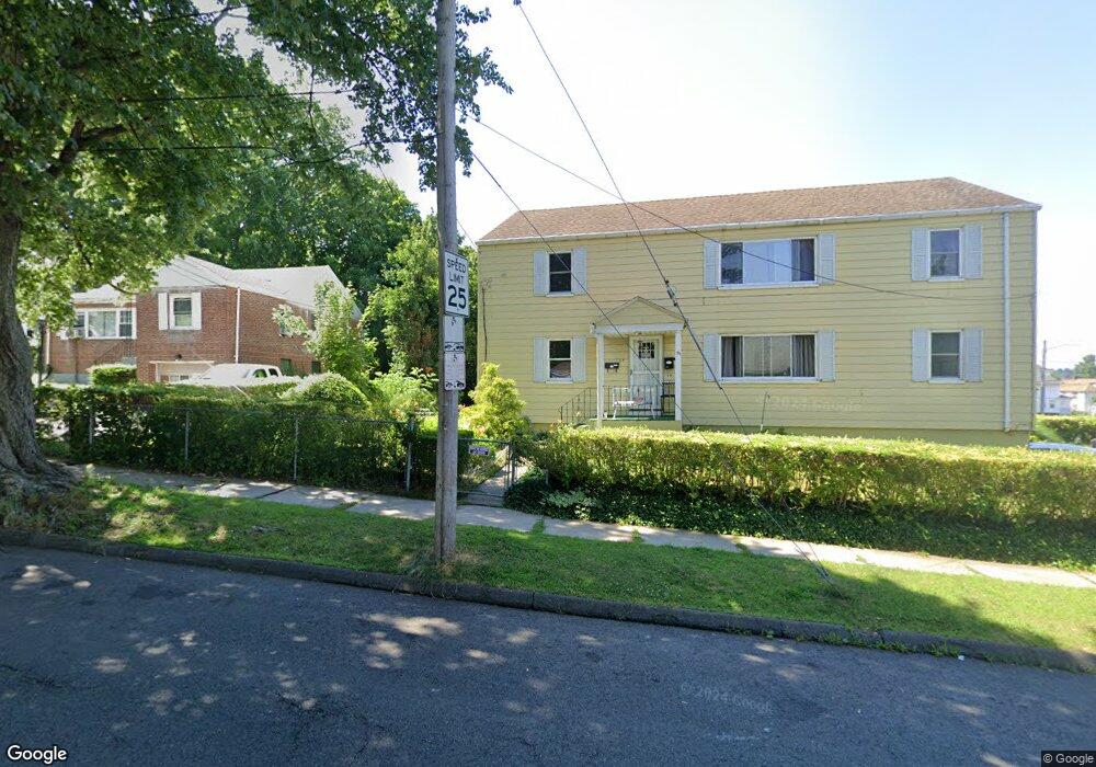 53 Colebrook St unit 55, Hartford, CT 06112 - photo 1