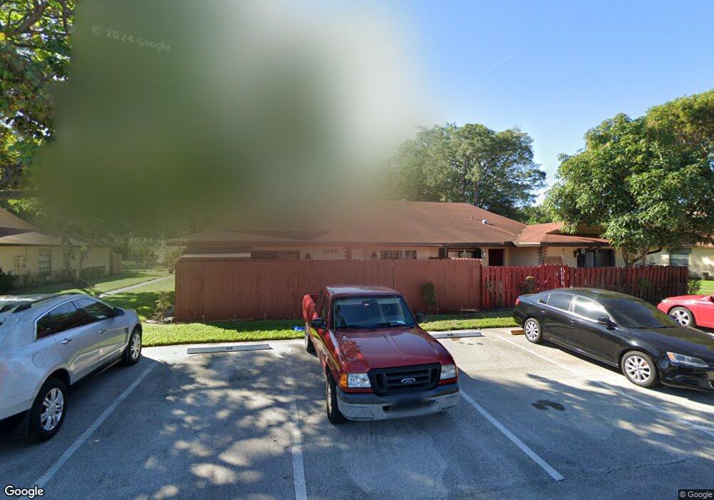 4296 Woodstock Dr, West Palm Beach, FL 33409 - photo 1