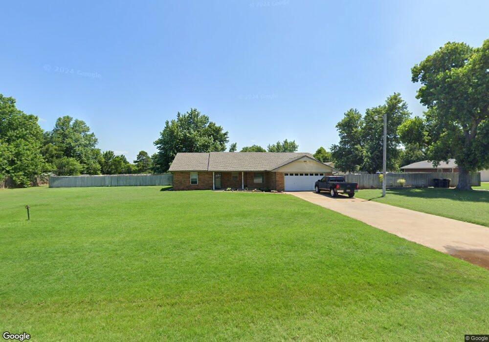 2920 Scissortail Dr, Duncan, OK 73533 - photo 1