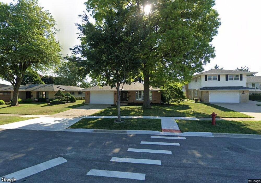 4502 Sycamore Ln, Rolling Meadows, IL 60008 - photo 1