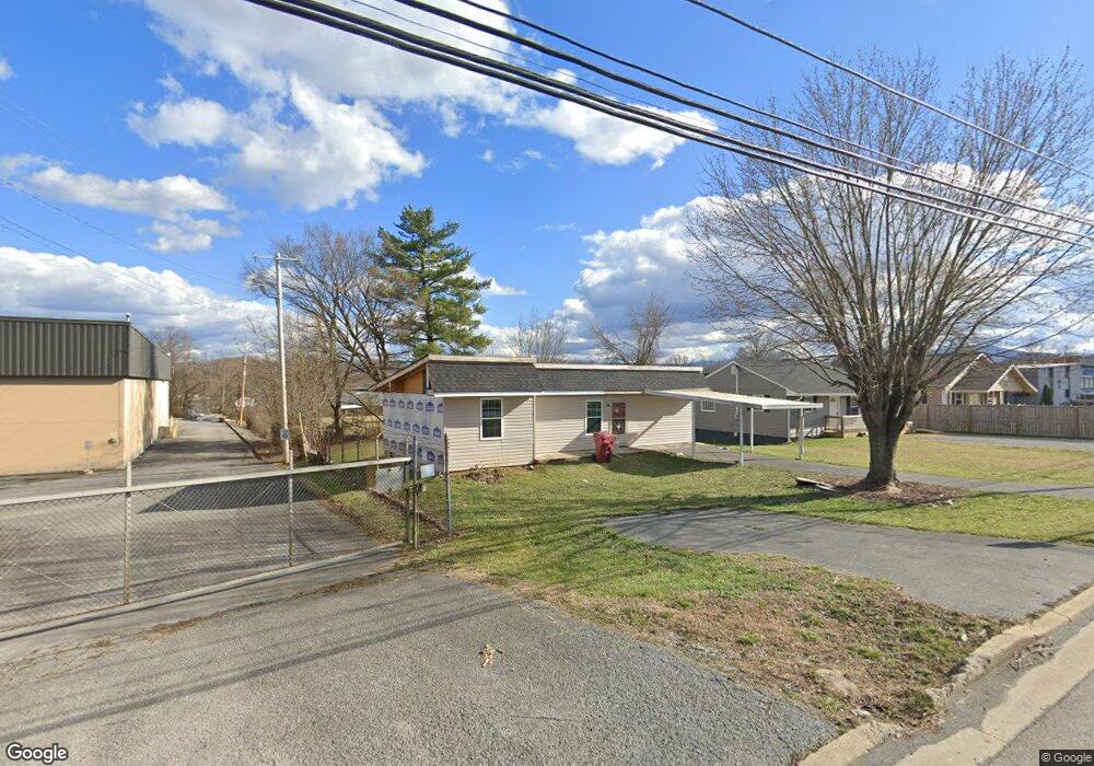 2406 Watauga Rd, Johnson City, TN 37601 - photo 1