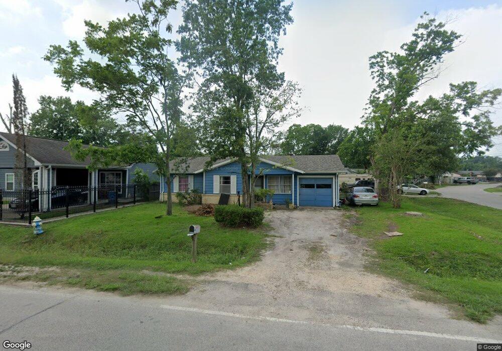 11719 Somerset Ln, Houston, TX 77093 - photo 1