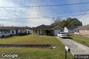 215 Pecan St, Hahnville, LA 70057