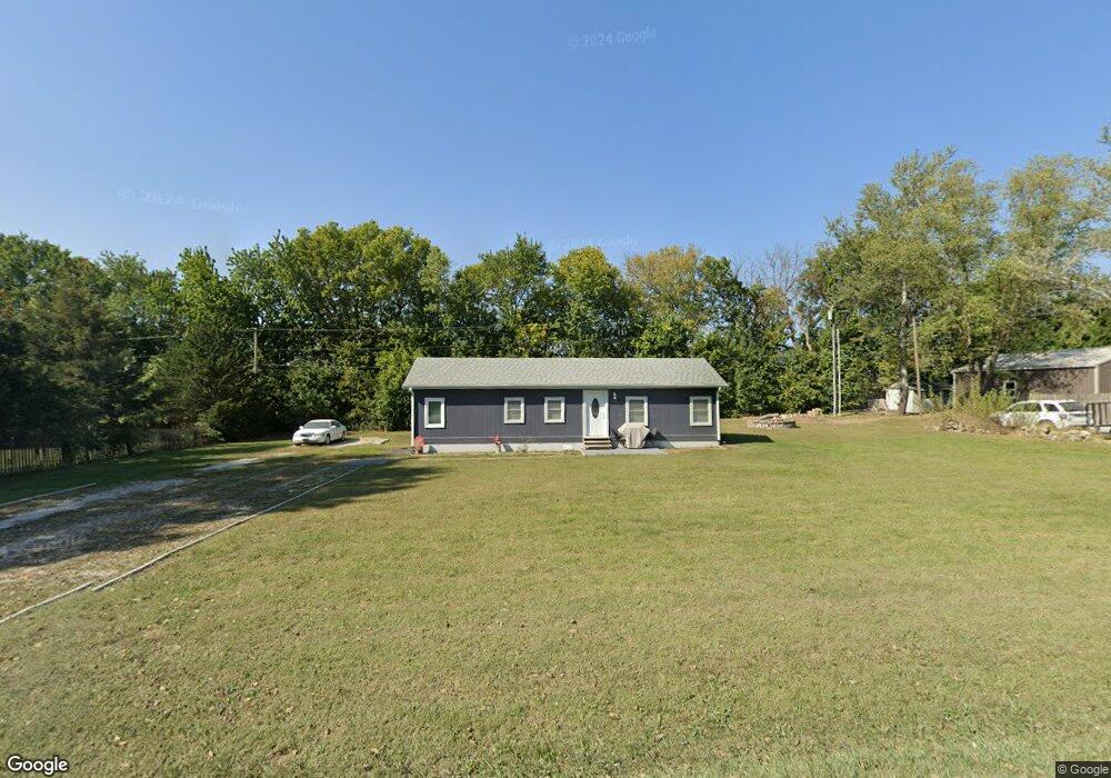 206 Frederick Ln, Raymore, MO 64083 - photo 1