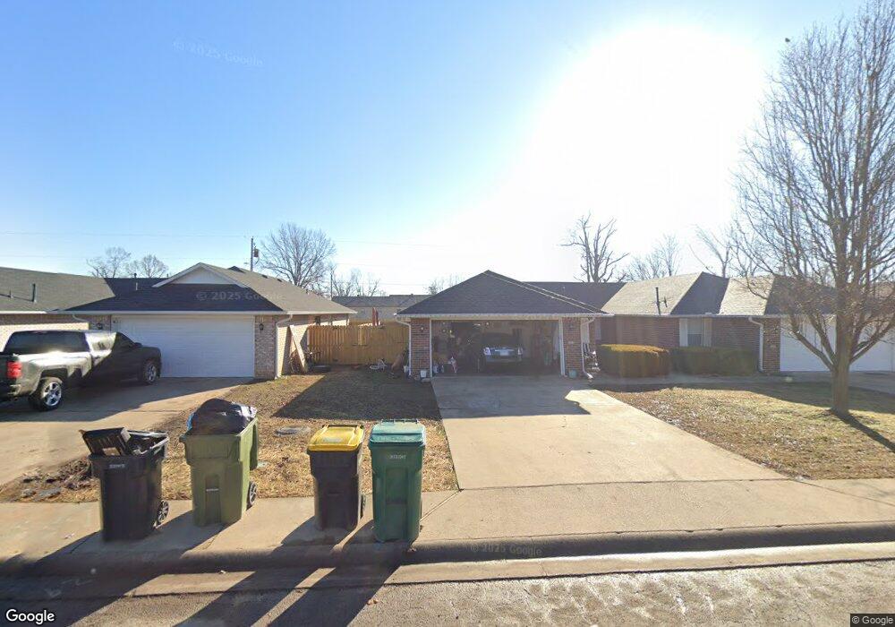 1919 S 11th Place, Rogers, AR 72758 - photo 1