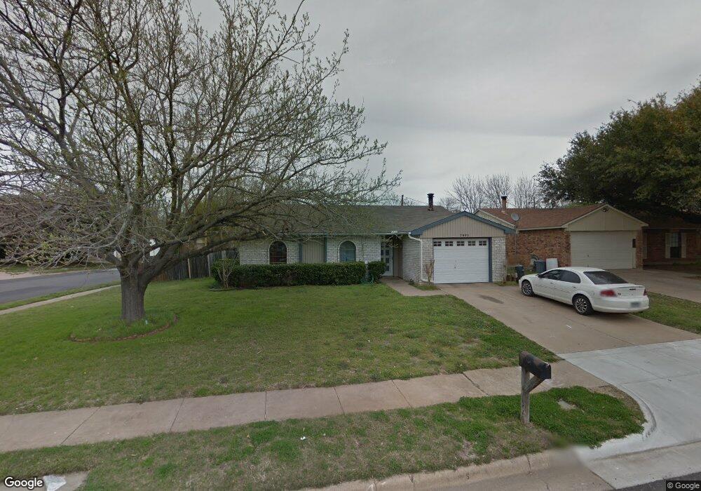 7401 Sandhurst Ln S, North Richland Hills, TX 76182 - photo 1