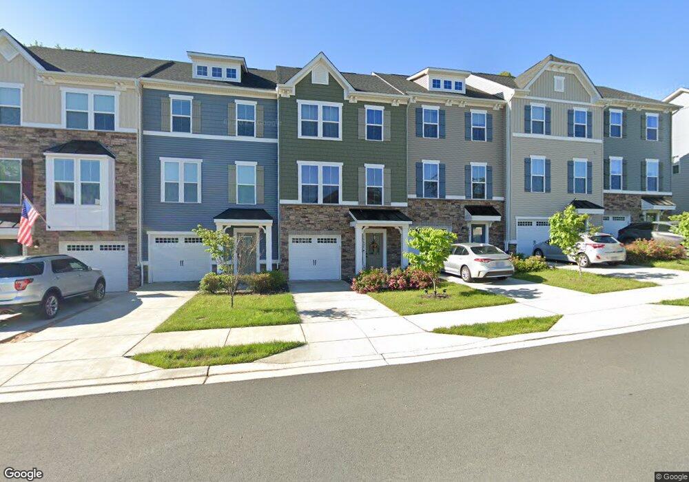 10697 Hinton Way, Manassas, VA 20112 - photo 1