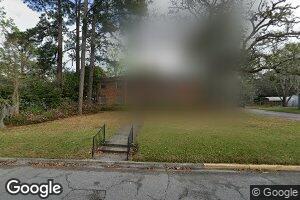 236 E 60th St, Savannah, GA 31405