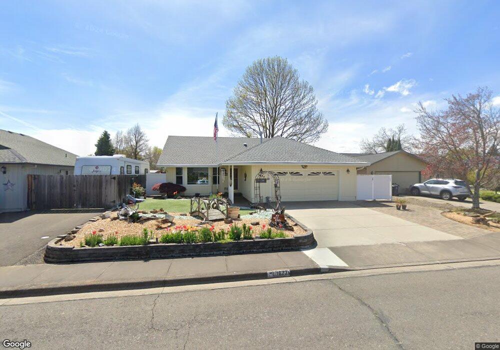 1677 Jessica Cir, Central Point, OR 97502 - photo 1