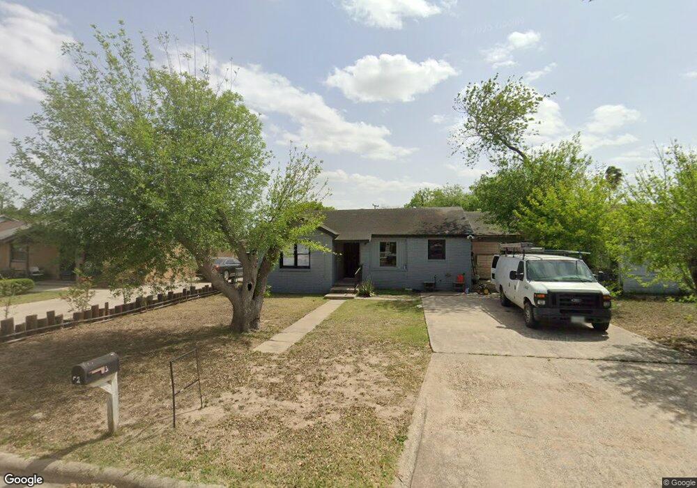 521 W Gore Ave, Pharr, TX 78577 - photo 1