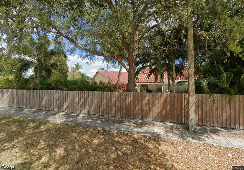 9921 N Oak Knoll Cir, Davie, FL 33324 - photo 1