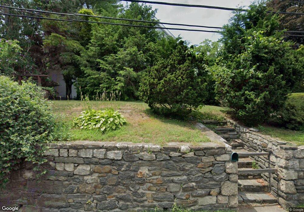 46 Weaver St, Greenwich, CT 06831 - photo 1