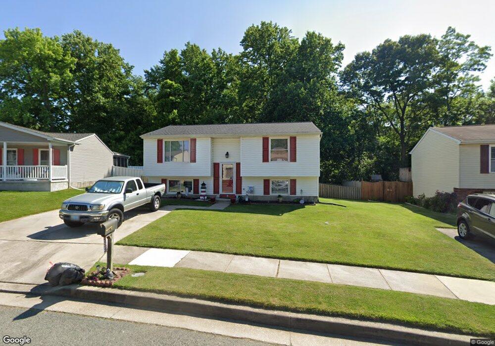 5 Horse Chestnut Ct, Essex, MD 21221 - photo 1