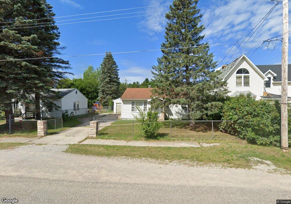 409 3rd St N, Oscoda, MI 48750 - photo 1