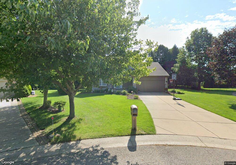 1701 Heron View Ct, West Bloomfield, MI 48324 - photo 1