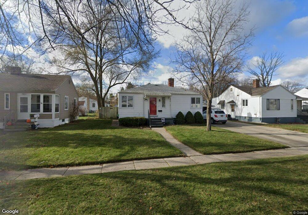 2907 11th Ave, Port Huron, MI 48060 - photo 1