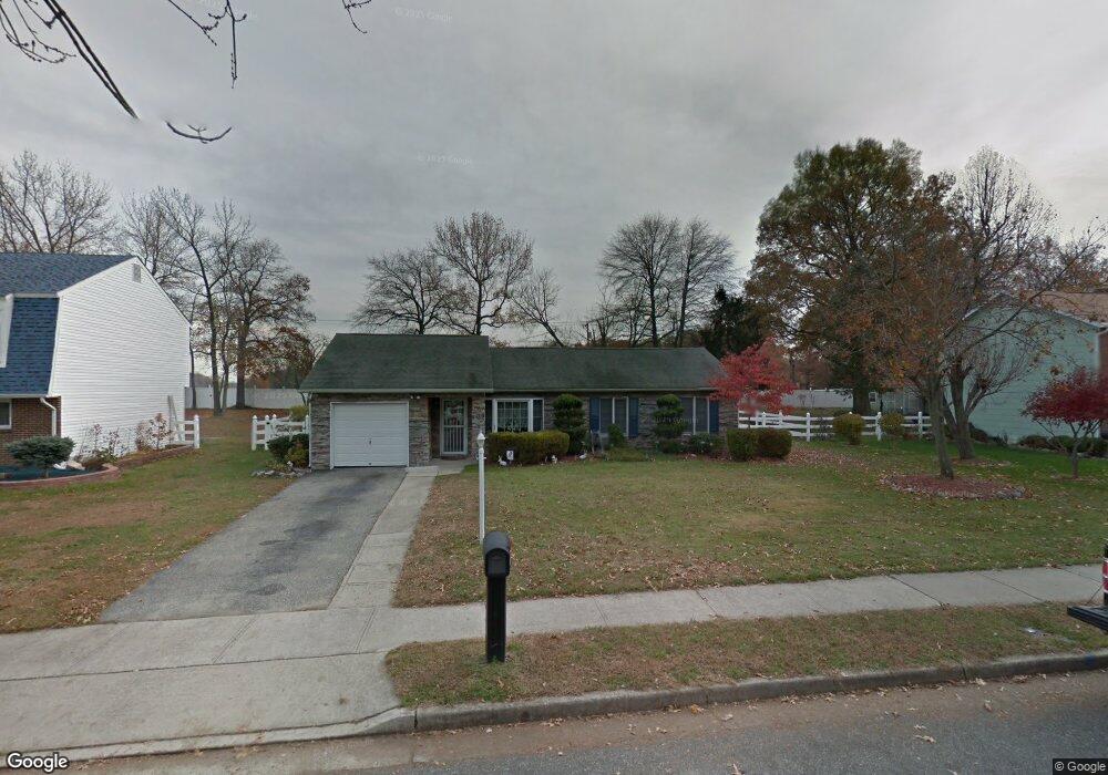 109 Lotus Ln, Penns Grove, NJ 08069 - photo 1