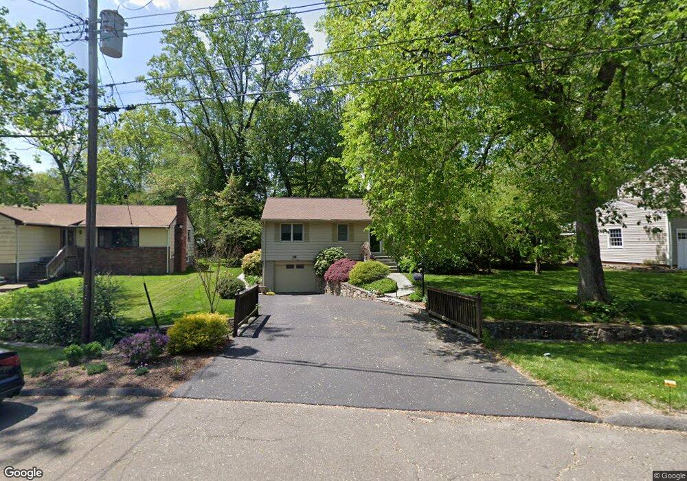 104 Bassick Rd, Trumbull, CT 06611 - photo 1