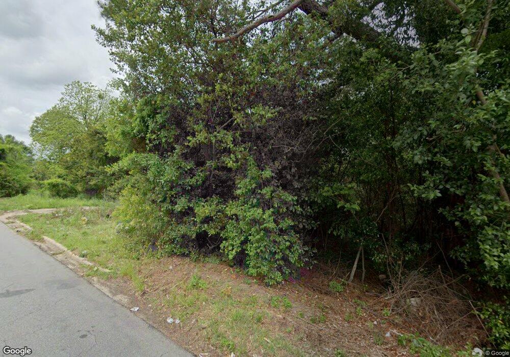 879 Ponce de Leon Ave, Macon, GA 31206 - photo 1