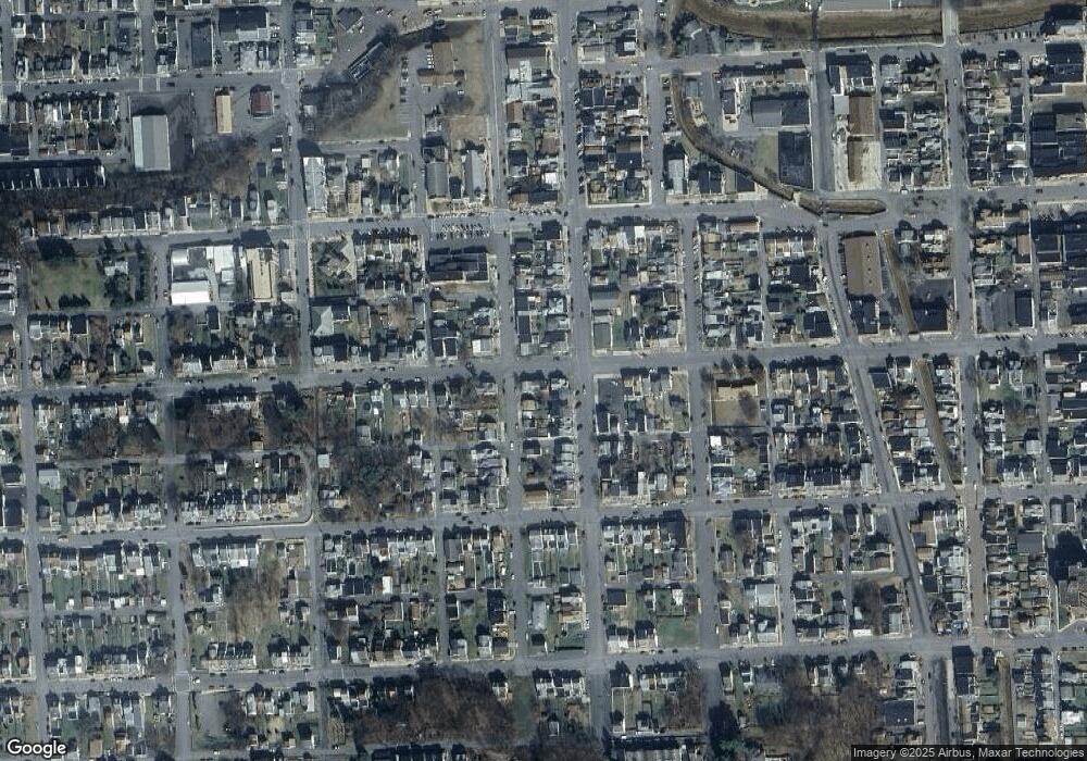 714 W Spruce St, Shamokin, PA 17872 - photo 1