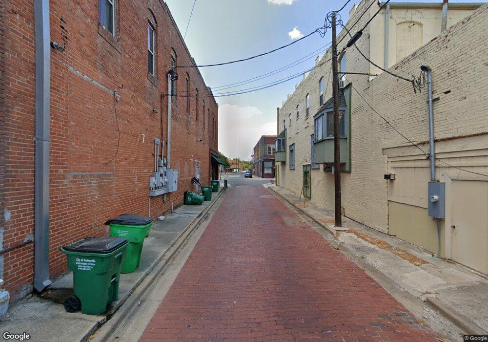 105 S Red River St, Gainesville, TX 76240 - photo 1