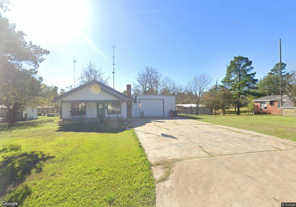 606 E Trice St, Hugo, OK 74743 - photo 1