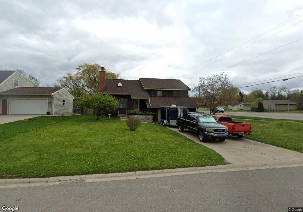 2006 Lindy Dr, Lansing, MI 48917 - photo 1