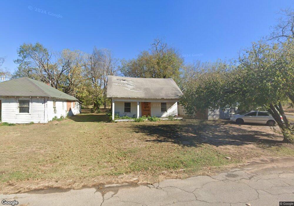 609 N Collins Ave, Okmulgee, OK 74447 - photo 1