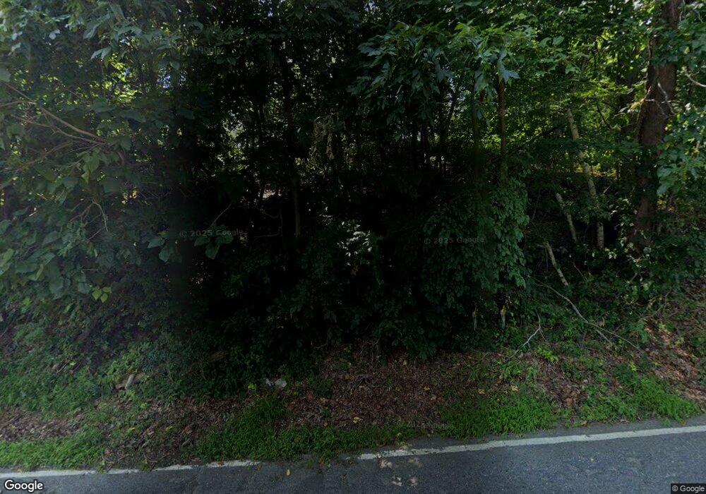 444 Lewistown Rd, Columbus, NJ 08022 - photo 1