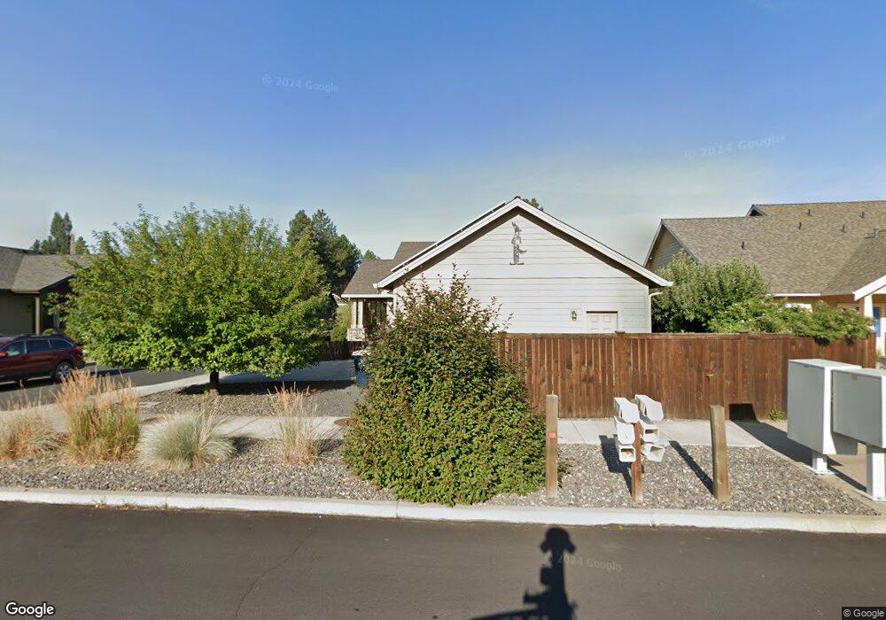 61561 Sunny Breeze Ln, Bend, OR 97702 - photo 1