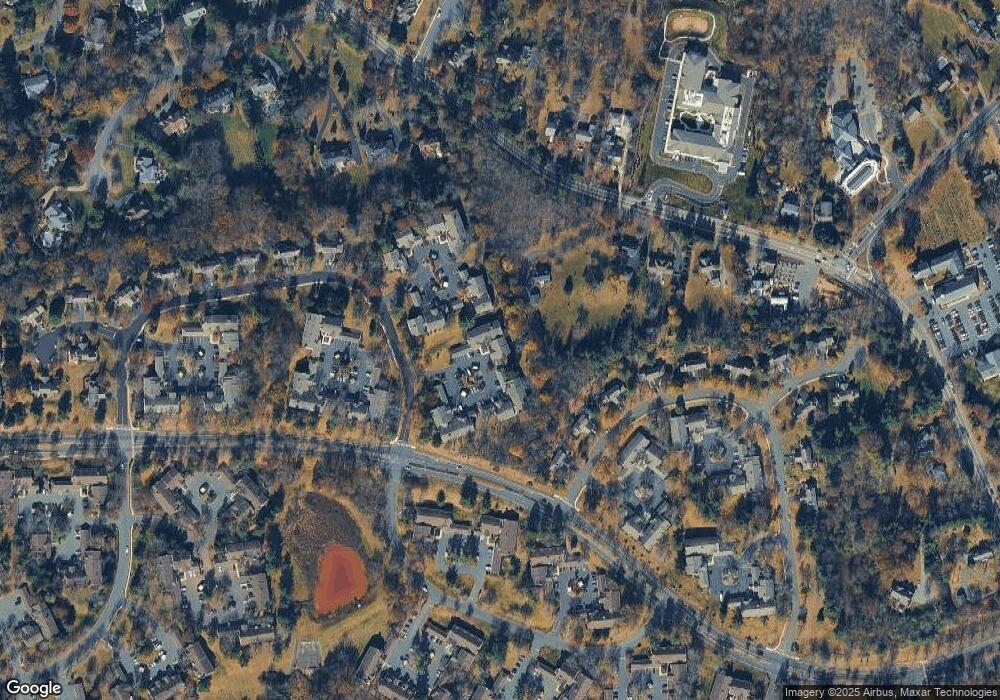 35 Smithfield Ct, Basking Ridge, NJ 07920 - photo 1