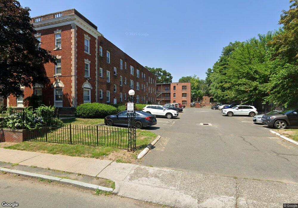 69 Willard St unit 69B, Hartford, CT 06105 - photo 1