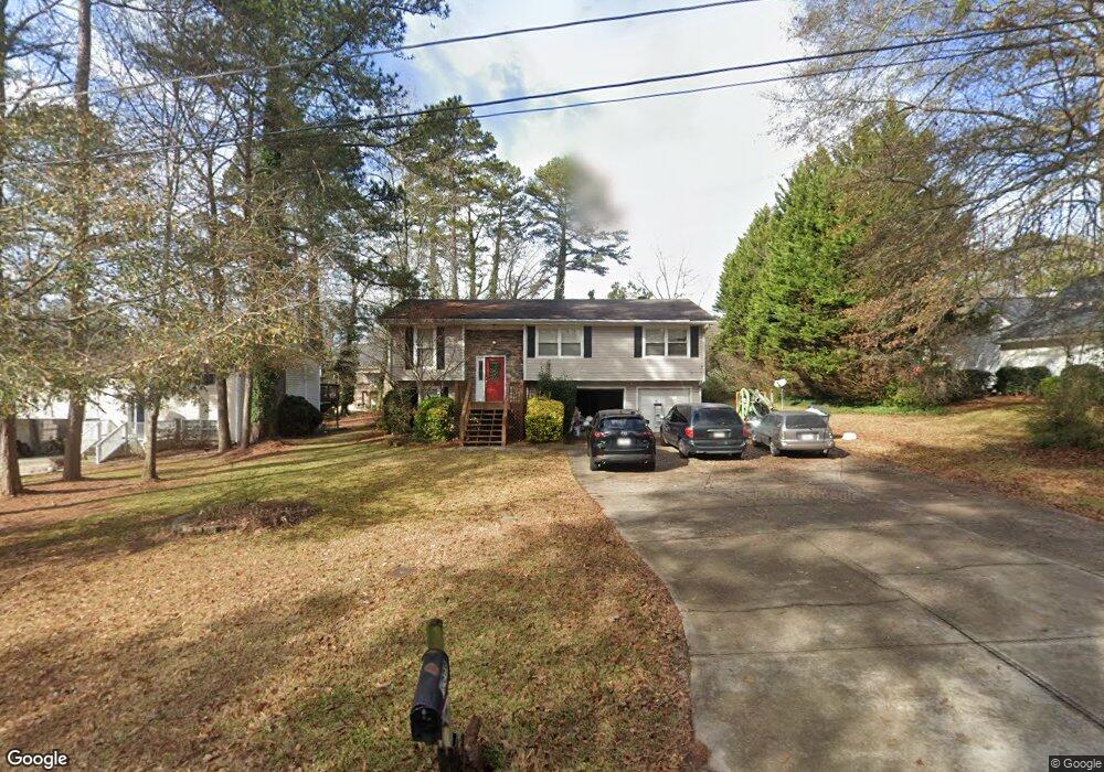 1338 Davis St, Sugar Hill, GA 30518 - photo 1