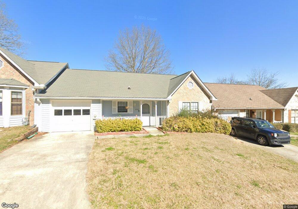 202 Oak Cir N unit 2, Stockbridge, GA 30281 - photo 1