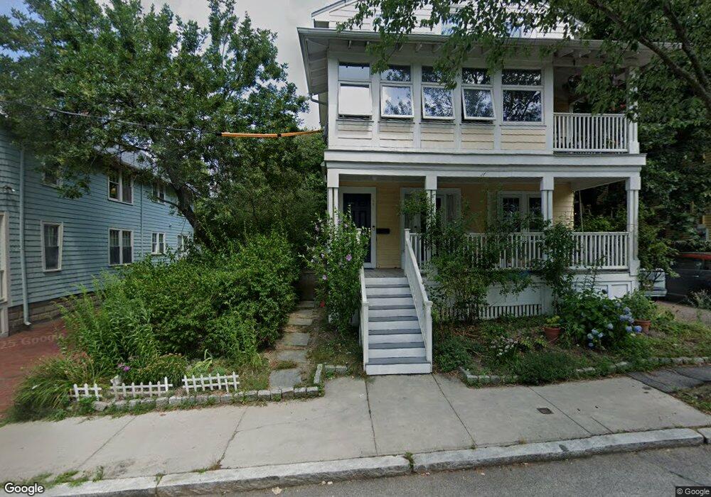 125 Raymond St unit 127, Cambridge, MA 02140 - photo 1