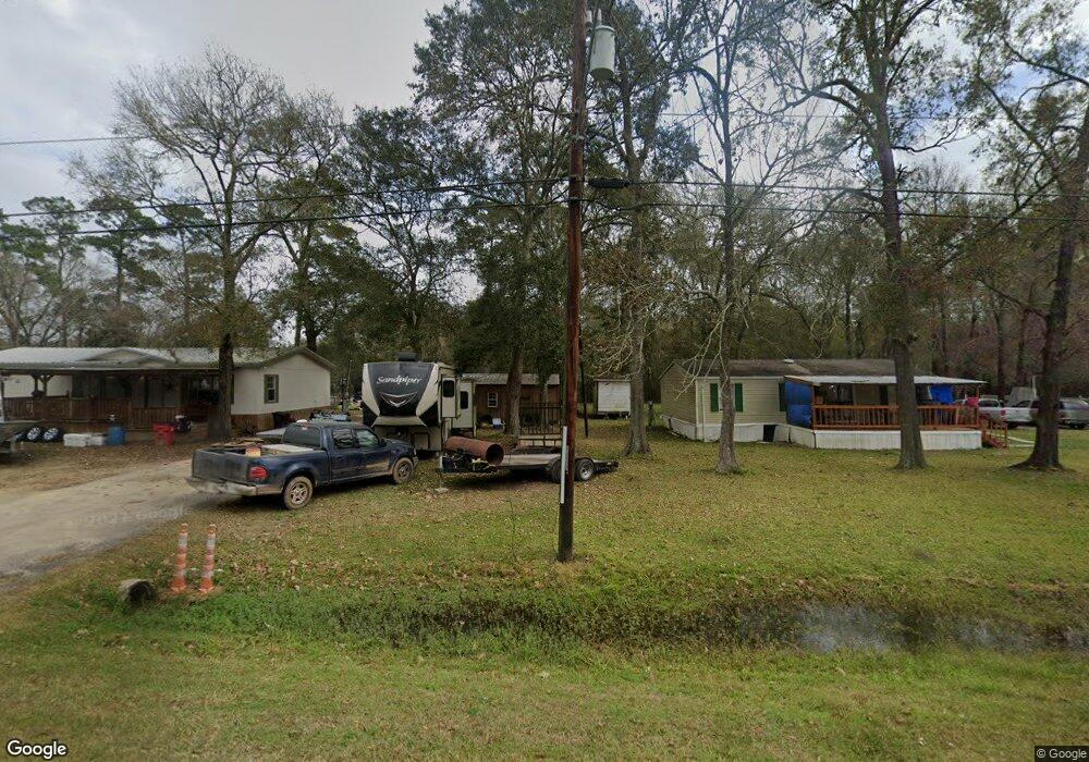 190 County Road 4020 unit B, Dayton, TX 77535 - photo 1