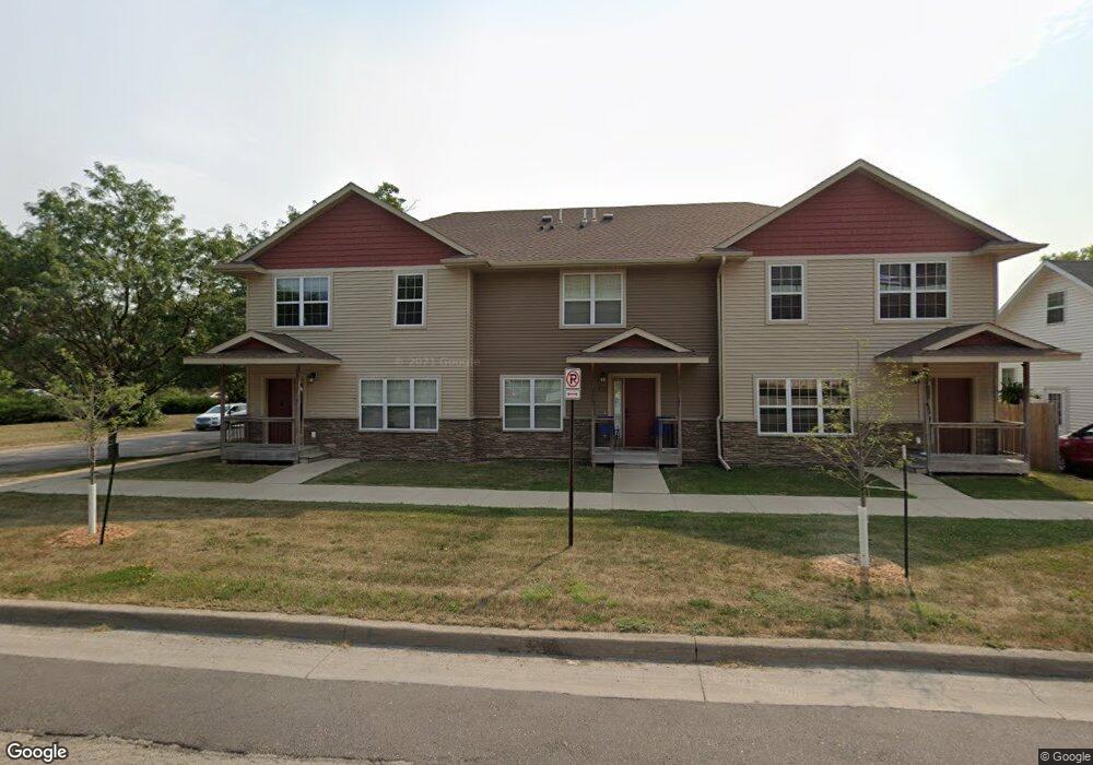 1023 6th St SE unit Garages 7-10, Cedar Rapids, IA 52401 - photo 1