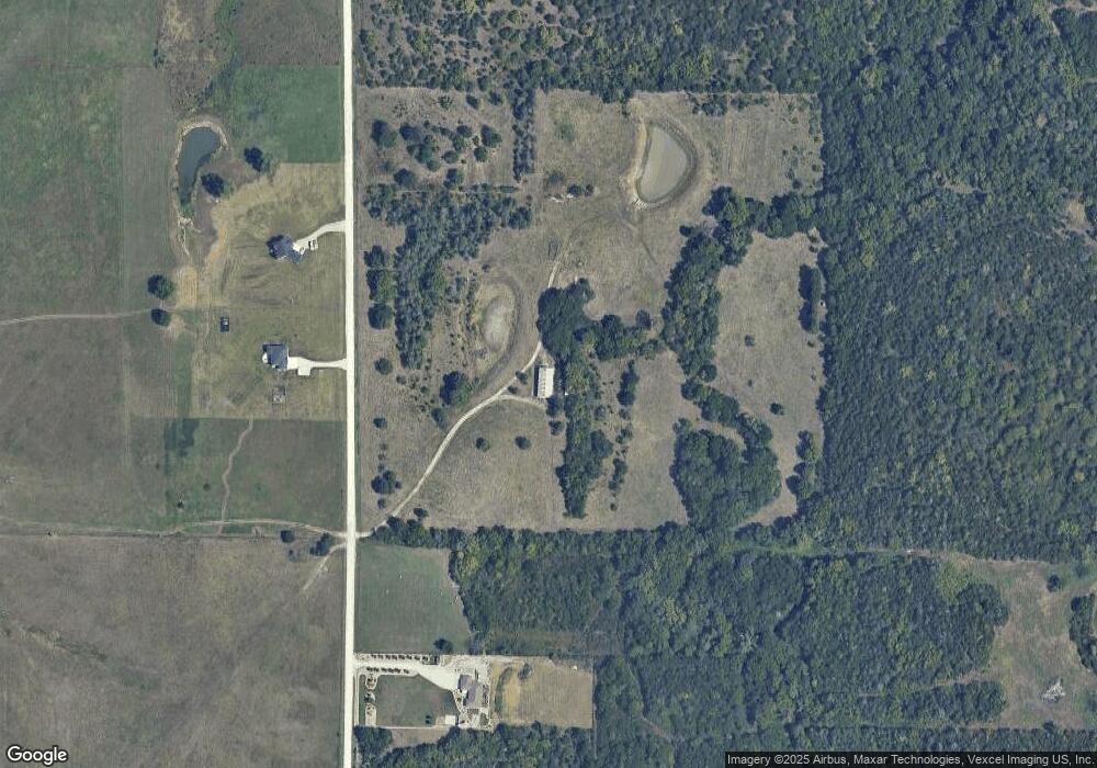 2900 SW Hays Rd, Topeka, KS 66614 - photo 1