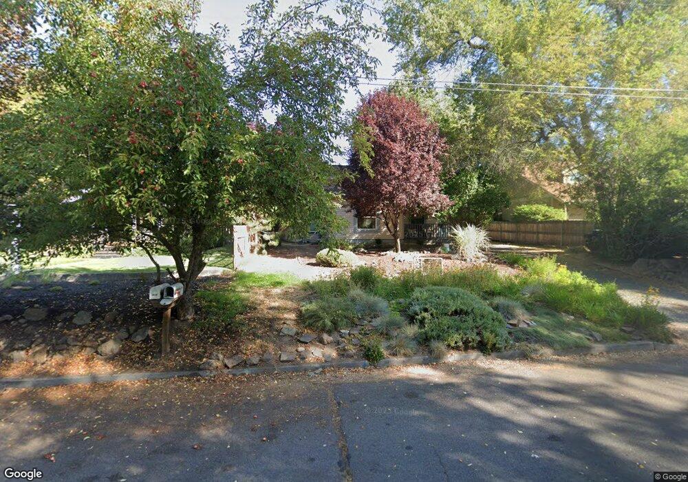 928 NW Ogden Ave, Bend, OR 97701 - photo 1