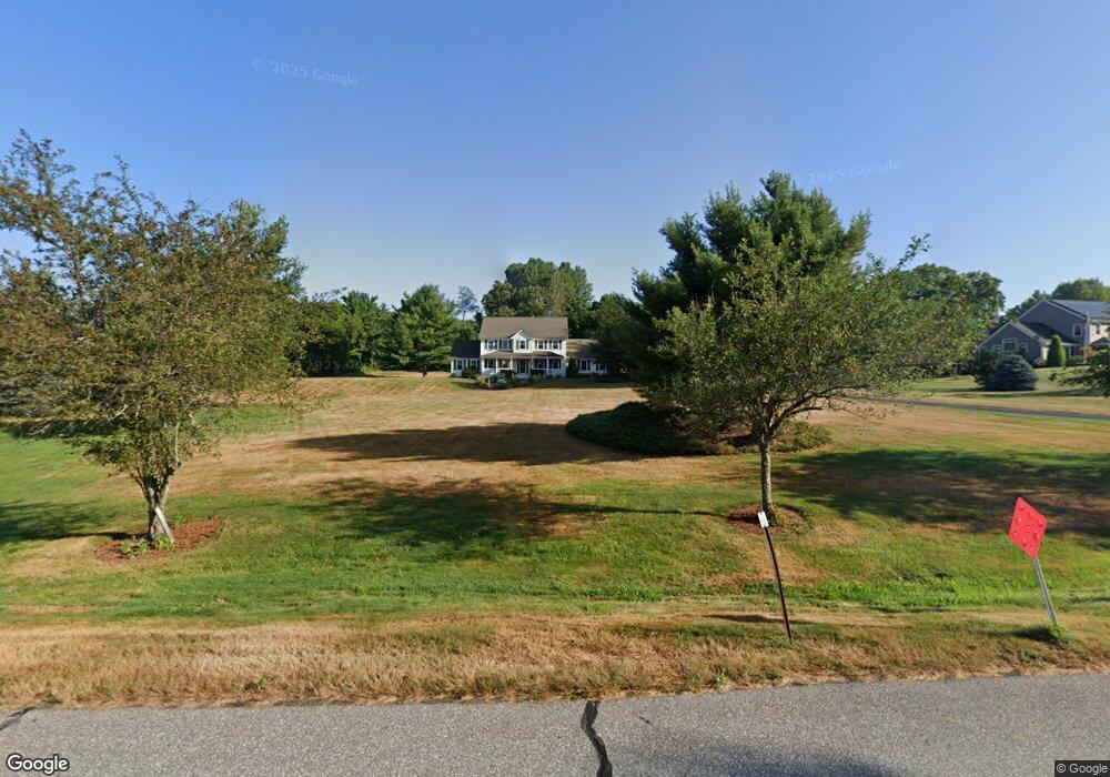 5 Rushmore Ct, MerriMacK, NH 03054 - photo 1