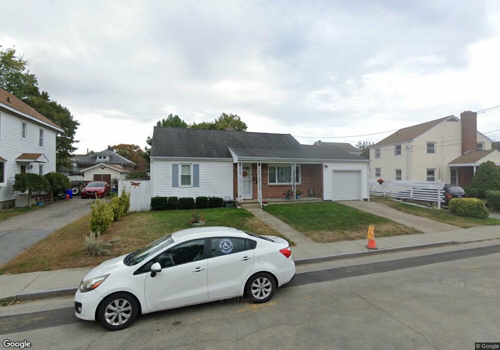 64 Pacific St, New London, CT 06320 - photo 1