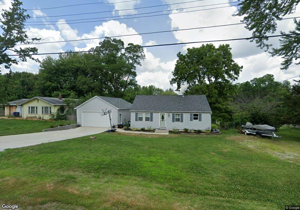2906 W 47th St, Davenport, IA 52806 - photo 1