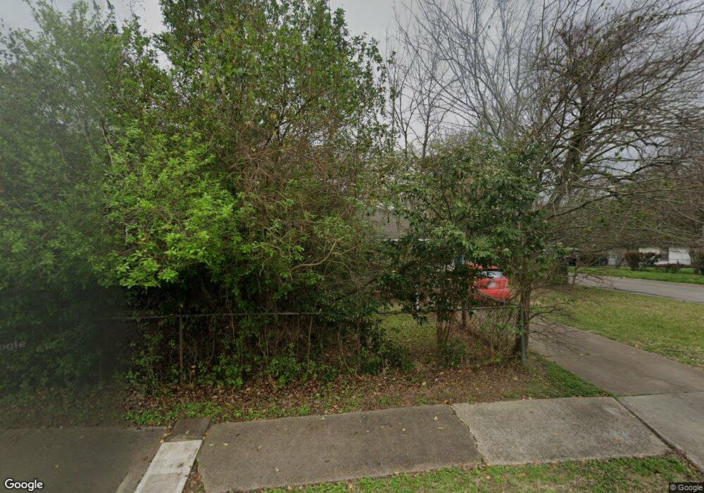 502 Gammon Dr, Houston, TX 77022 - photo 1