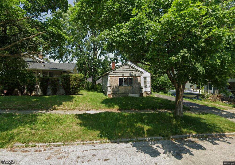 2554 Tiffin St, Flint, MI 48504 - photo 1