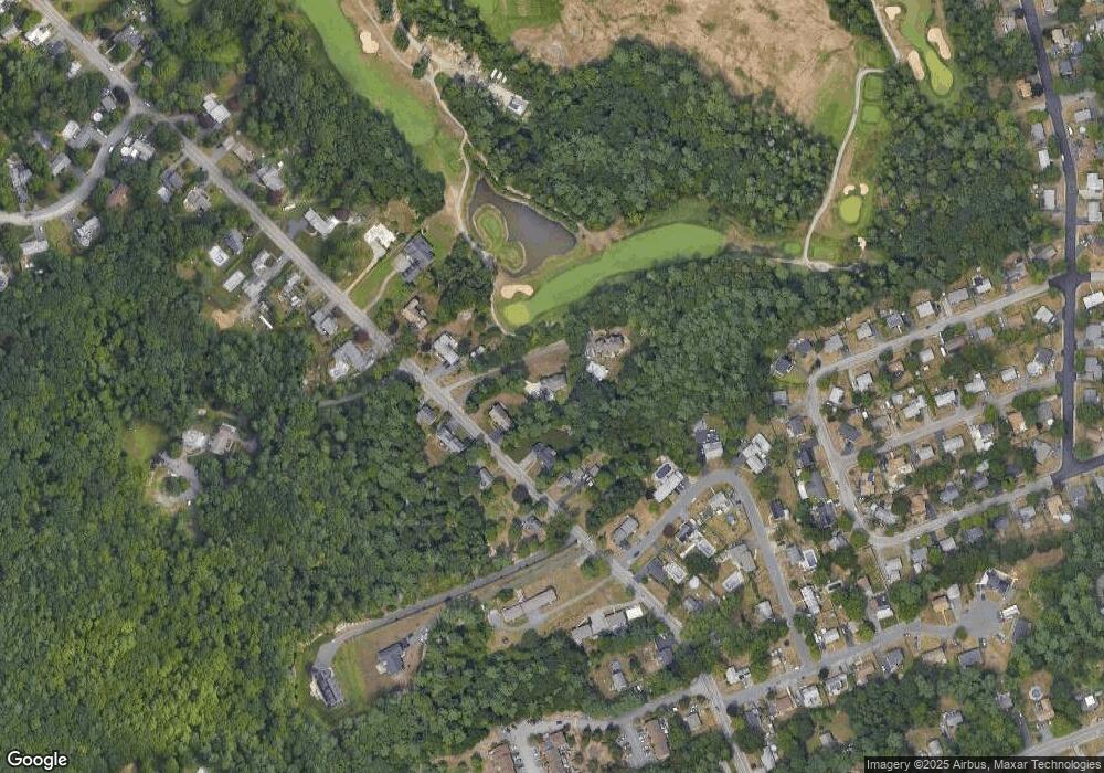 386 Concord St, Rockland, MA 02370 - photo 1