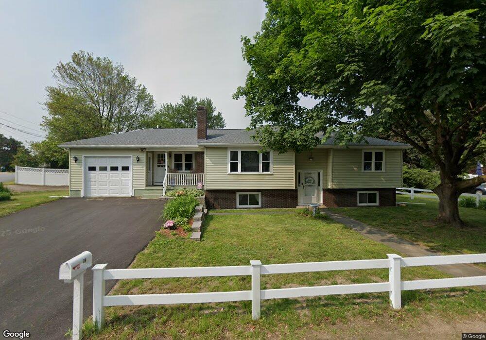 79 Fairview Ave, Nashua, NH 03060 - photo 1