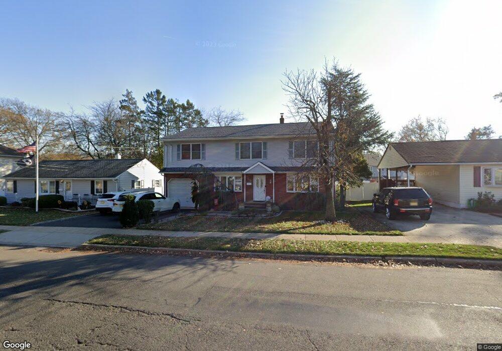 315 Valley Rd, Clark, NJ 07066 - photo 1