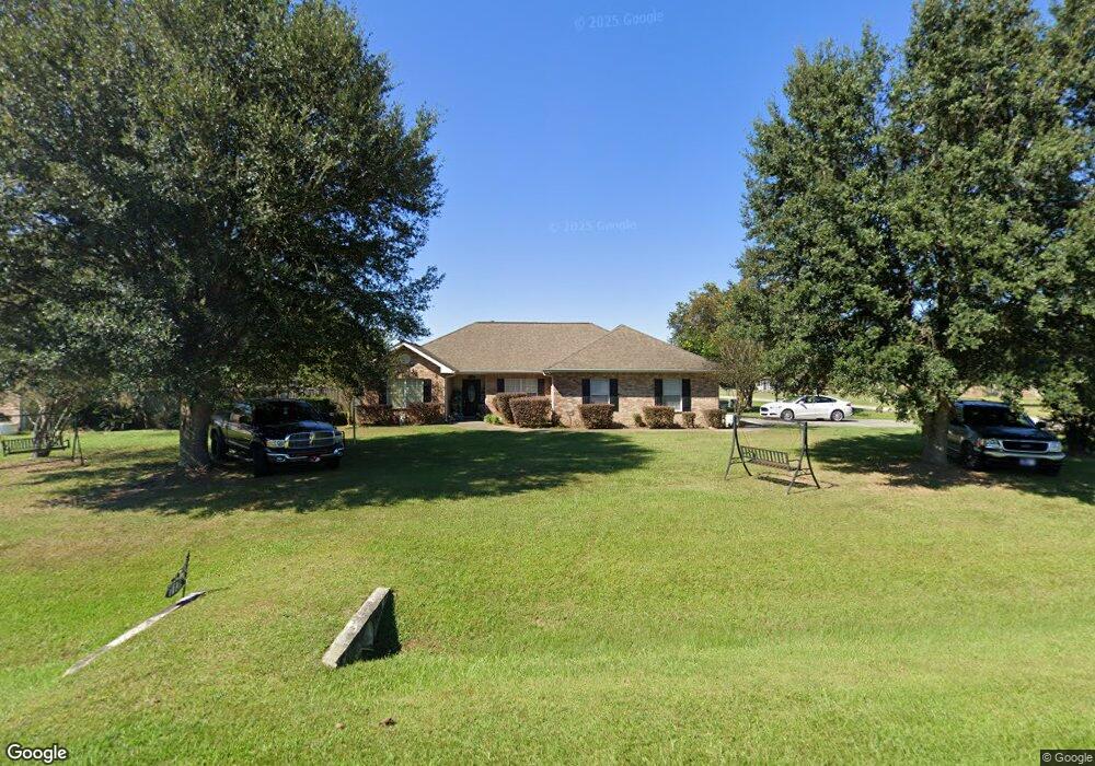 113 Apache Dr, Picayune, MS 39466 - photo 1